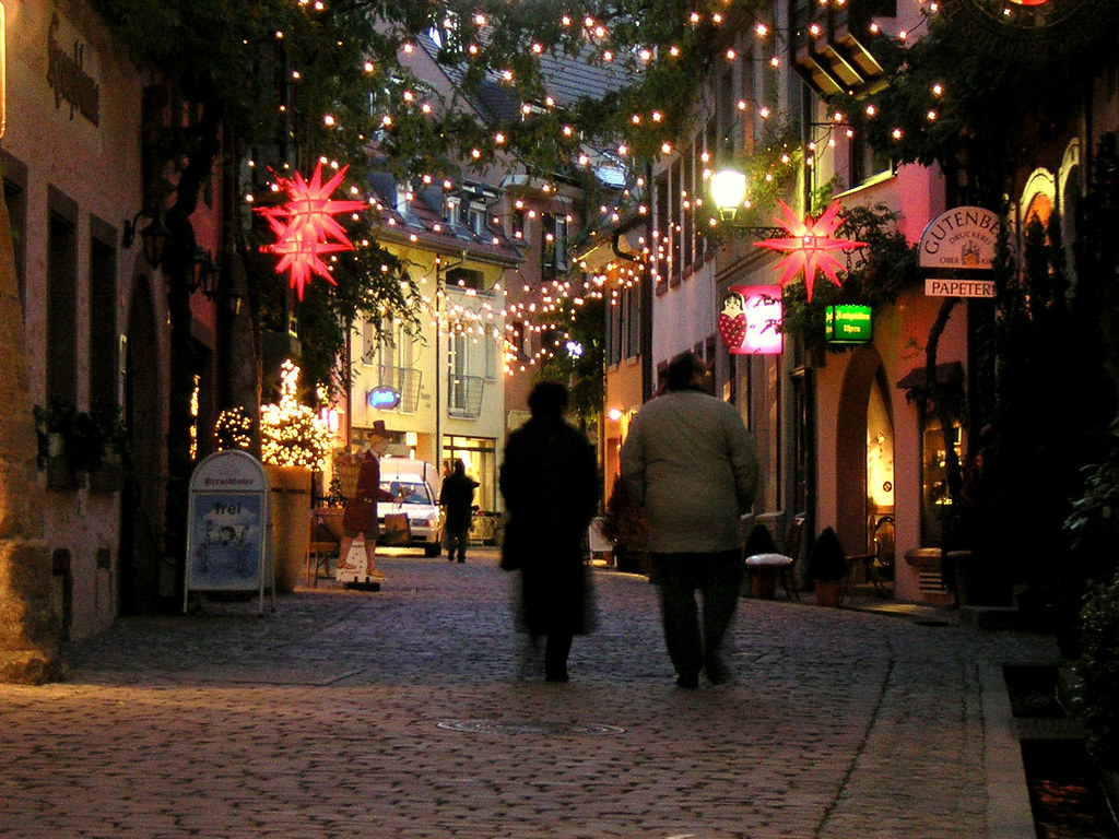 Holiday Stress Relief: Tips for a Peaceful Winter Season