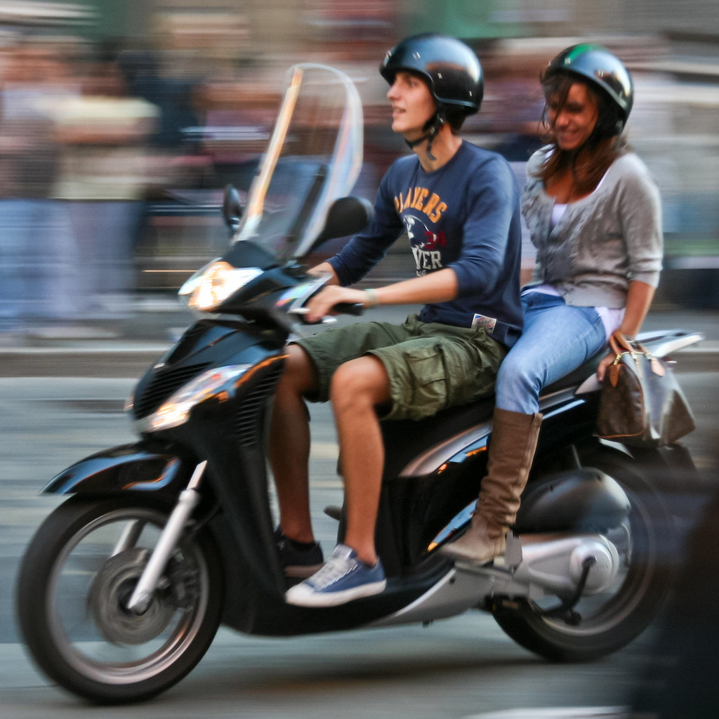 Vacation Vibes: Tips for a Stress-Free Couple's Getaway